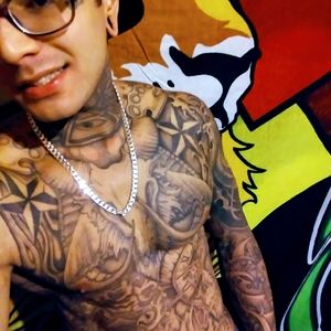 Meet your Posher, Alex